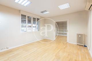 Pis a Castellana. Piso en venta en castelló