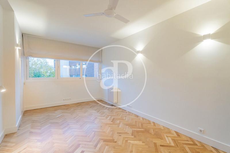 Foto 30dd4488-d78f-40c4-988f-0e794cc730ac. Location appartement avec chauffage piscine dans Hispanoamérica-Bernabéu Madrid