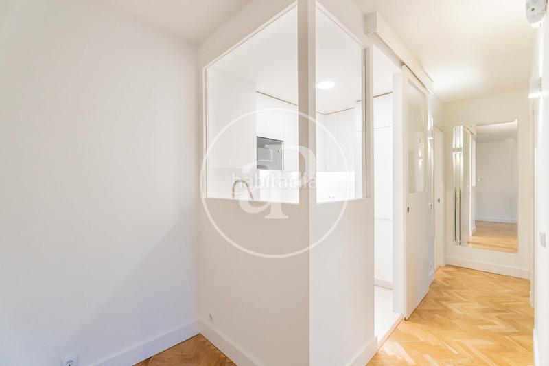 Foto c43179f7-46b9-461b-a623-77ad38927359. Location appartement avec chauffage piscine dans Hispanoamérica-Bernabéu Madrid