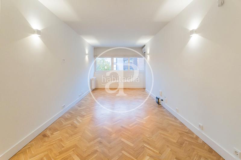 Foto e1ec39bc-5b03-4323-9cd4-b45ef8b6450f. Location appartement avec chauffage piscine dans Hispanoamérica-Bernabéu Madrid