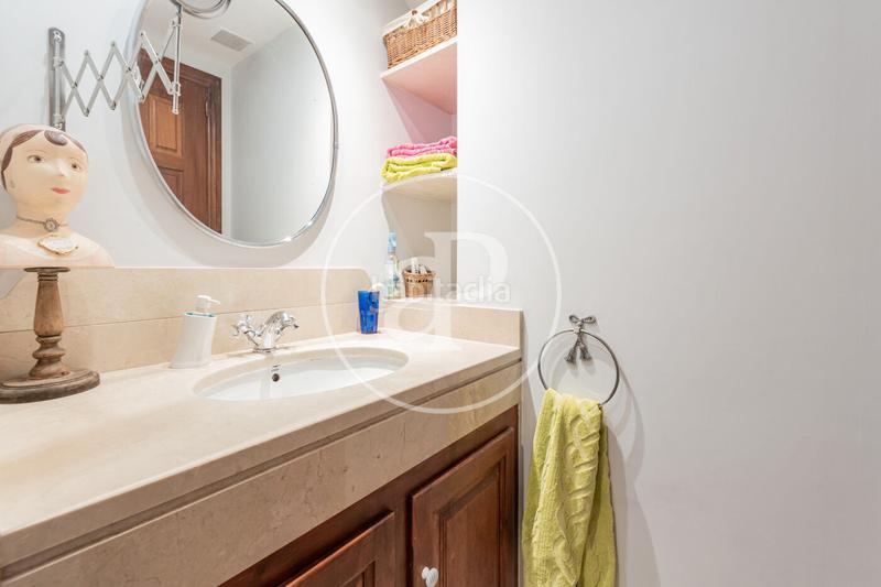 Foto 8c4c2506-da07-44ff-a763-f41c8ef6aa99. Appartamento con riscaldamento parcheggio in Ríos Rosas-Nuevos Ministerios Madrid