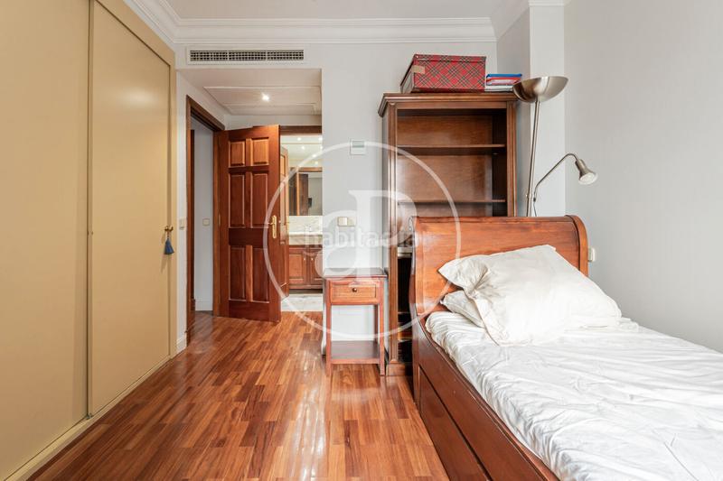 Foto d80ff8ff-2901-4810-a196-4ea90a9923bb. Appartamento con riscaldamento parcheggio in Ríos Rosas-Nuevos Ministerios Madrid