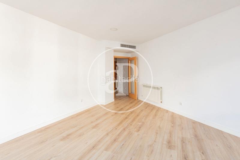 Foto 4d04eda1-0de3-4f6d-ad21-3dad37447f6d. Location appartement avec chauffage parking dans Goya Madrid