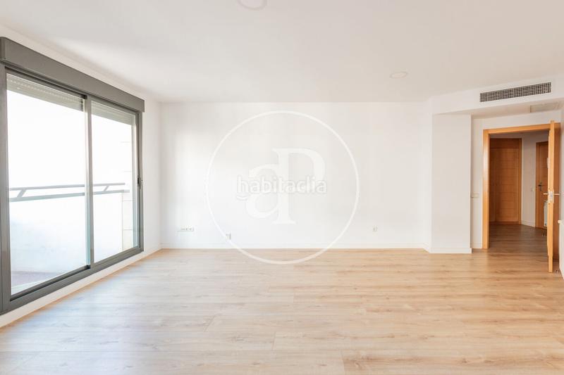 Foto 645b8882-0f9c-4027-8186-392a248356a4. Miete etagenwohnung mit heizung parking in Goya Madrid