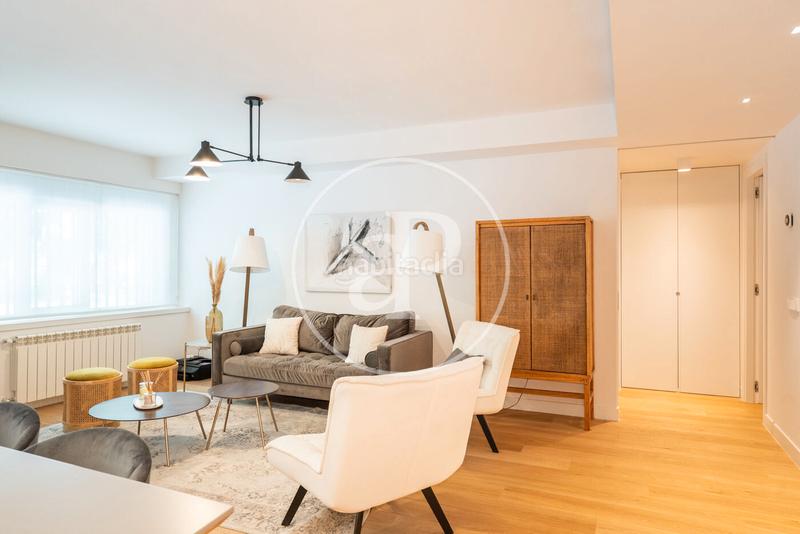 Foto a943cd38-2fd3-4873-ad45-2a6bc3e34c9a. Lloguer pis amb calefacció a El Viso Madrid