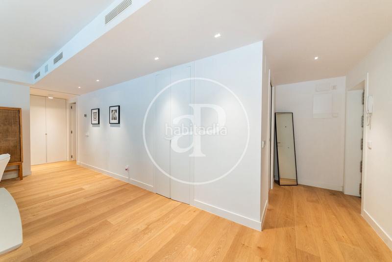 Foto 153ceed0-a9ce-4b1e-8d84-5435799baea1. Rent flat with heating in El Viso Madrid