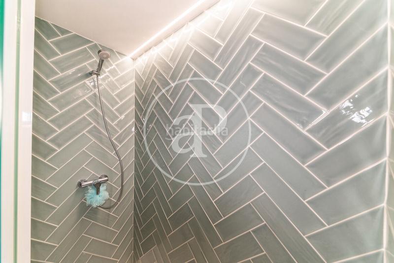 Foto 1811feee-21d8-4349-84ec-5f2f690d7704. Rent flat with heating in El Viso Madrid