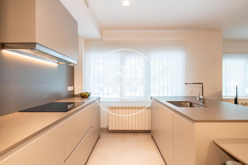 Foto 6cede547-4459-4acf-a6e8-d70322382e48. Rent flat with heating in El Viso Madrid