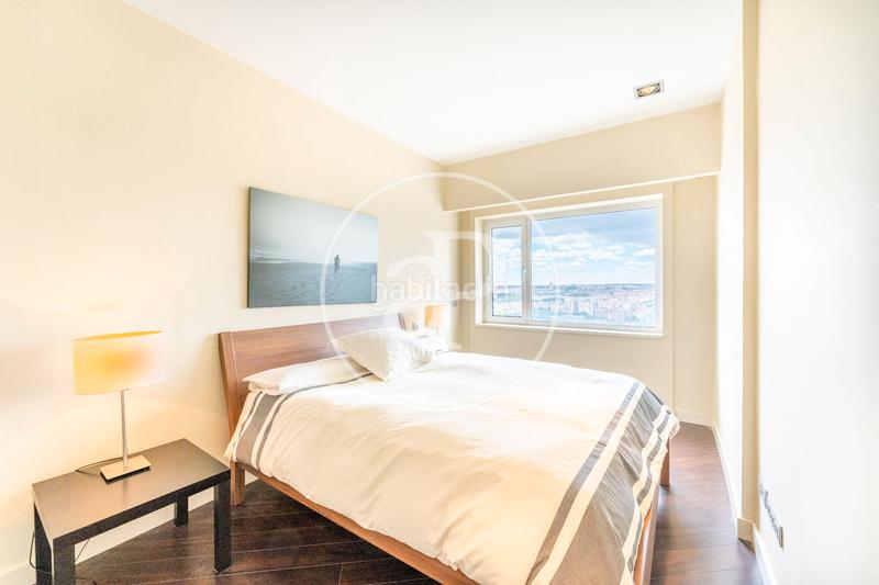 Foto 0a2527f2-6d1b-4965-b8a2-9d66fde825ad. Miete etagenwohnung mit heizung pool in Argüelles Madrid