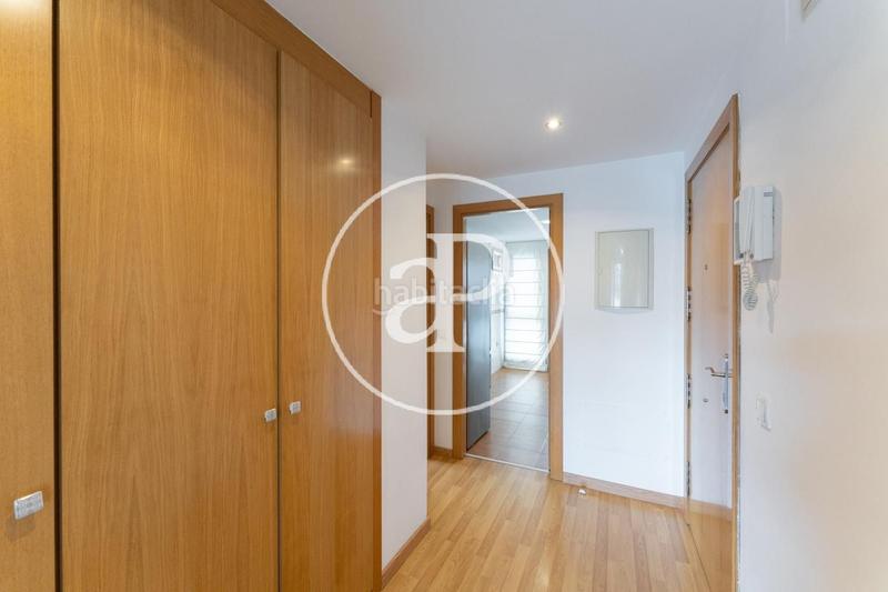 Foto f952f8af-db28-4bb5-b2d3-69f5d7a10b11. Miete etagenwohnung mit heizung parking pool in Las Tablas Madrid