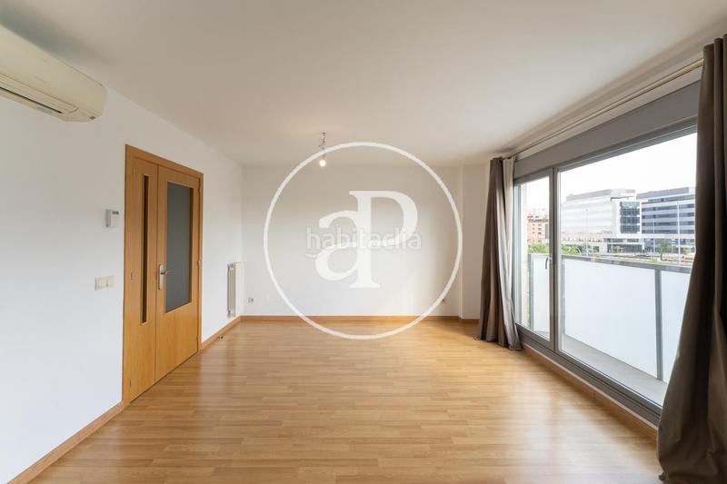 Foto 45c48409-82dc-4d9e-9438-8020e1cfa70b. Rent flat with heating parking pool in Las Tablas Madrid