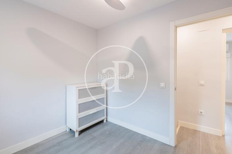 Foto 0b29c4a6-e668-44df-af9b-3fc20e050822. Rent duplex with heating in Quintana Madrid