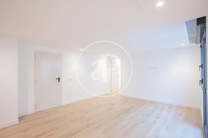 Foto c957c0bf-f65b-4329-94c4-b6f0add32c6d. Casa bifamiliare in c. del abeto 8 in Valdemarín Madrid