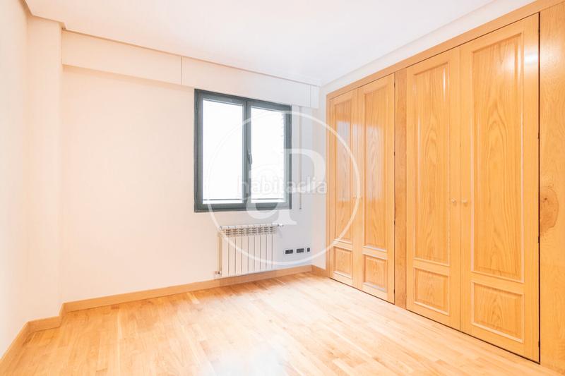 Foto 578a9186-6d6a-48ea-bc6b-15eac0407518. Rent flat with heating parking in Castellana Madrid