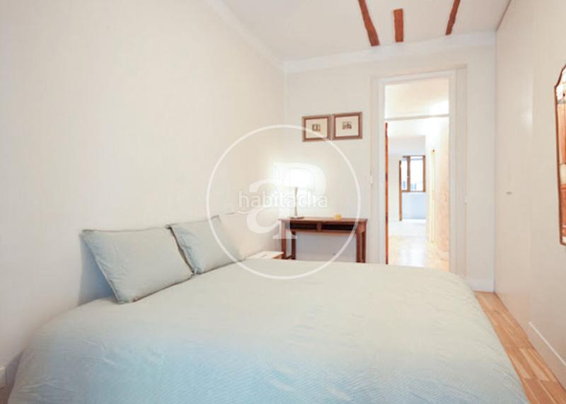 Foto 5e9e6132-c072-4a20-90ee-49496bbf25d9. Piso  en venta en calle palma en Universidad-Malasaña Madrid