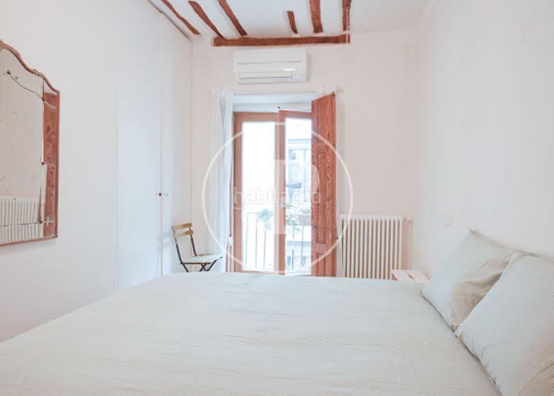 Foto 826b11e4-86ee-4cf2-b8ad-e60aaca21d50. Piso  en venta en calle palma en Universidad-Malasaña Madrid