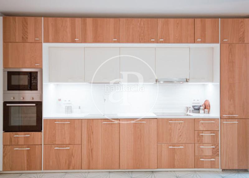 Foto fdc1f0de-7132-4894-bb60-447783fa38f2. Piso  en venta en calle palma en Universidad-Malasaña Madrid