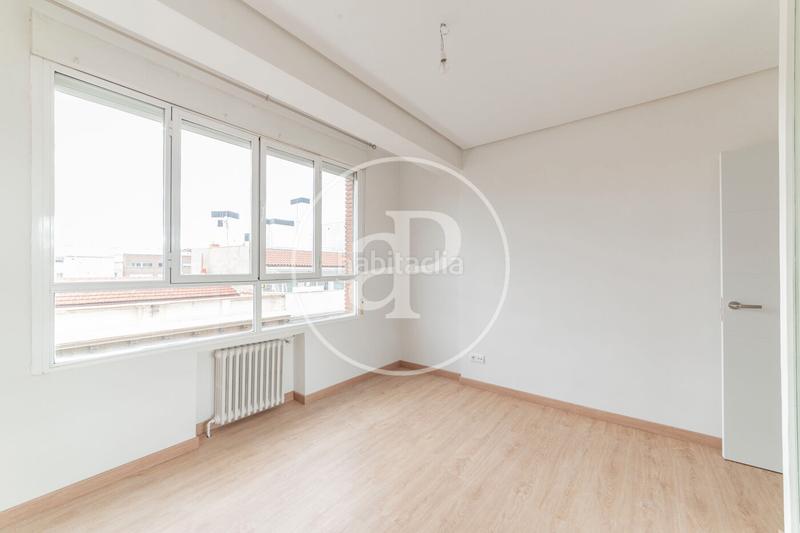 Foto f8e015a1-e245-4e76-bd64-c38af746291f. Rent flat with heating in Goya Madrid