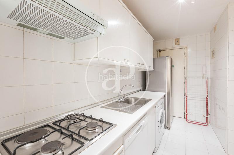 Foto d0b66413-0324-458a-bfe5-b40610be6436. Rent flat with heating in Gaztambide Madrid