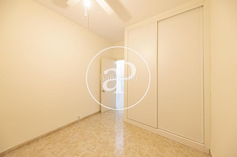 Foto 36a9d399-d540-41d3-84d2-14c3adb5e525. Location appartement avec chauffage parking dans Jerónimos Madrid