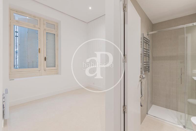 Foto 3d289a90-3e8f-48c2-86db-ae8275255c28. Affitto appartamento con riscaldamento in Almagro Madrid