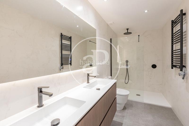 Foto 3ee53430-a15f-43c4-80b2-fc2d2c93b2d6. Location appartement avec chauffage dans Almagro Madrid