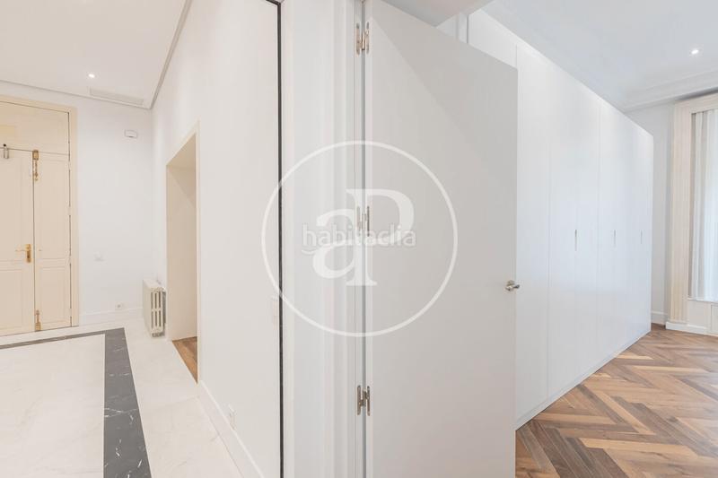 Foto 7aeffd92-3c58-4e90-b0e6-ee3bf536acda. Location appartement avec chauffage dans Almagro Madrid