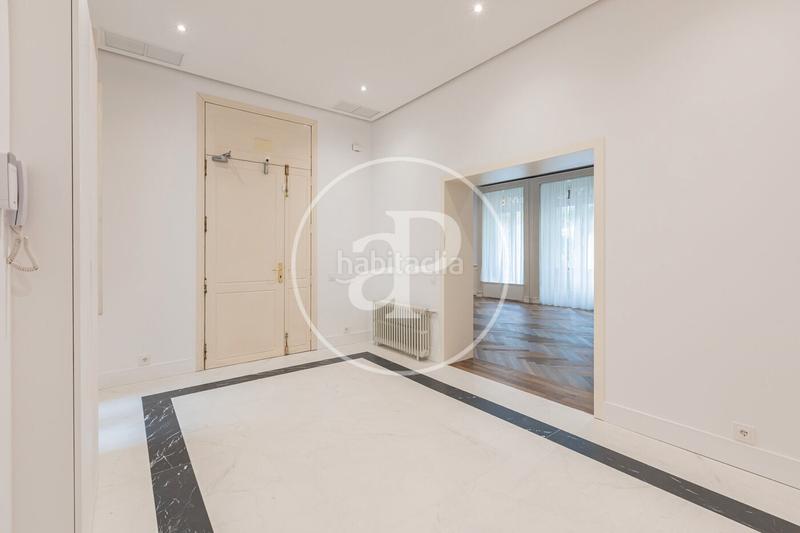 Foto 861f56f4-dc81-4ad5-bab6-f35fe769fad0. Miete etagenwohnung mit heizung in Almagro Madrid