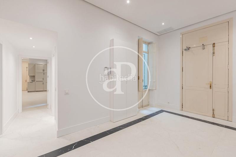 Foto 3aaab55d-6352-4161-bec8-6ad9bfed7146. Rent flat with heating in Almagro Madrid