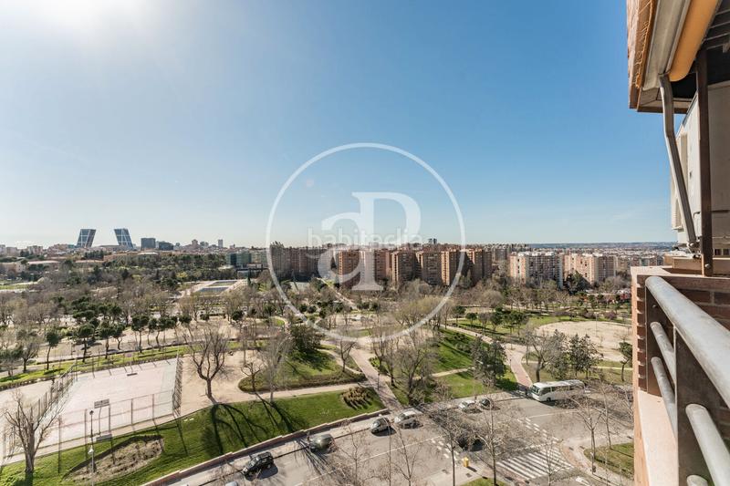 Foto 7ce102af-d117-4472-a7e5-a1d67f474532. Rent flat with heating parking pool in La Paz Madrid