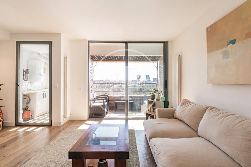 Foto 92b1a1fc-1cc4-43a0-a915-0d1b9746ce47. Rent flat with heating parking pool in La Paz Madrid