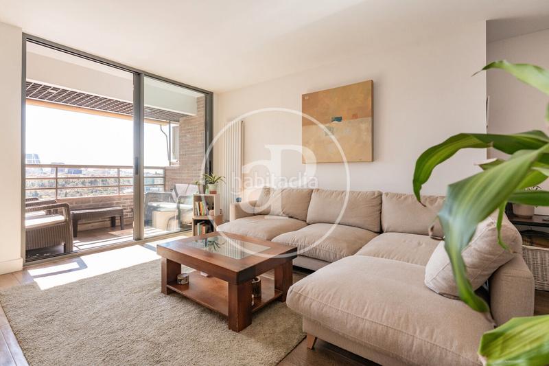 Foto fecb5f9b-4a5d-4844-8f08-b6bc0d73e080. Rent flat with heating parking pool in La Paz Madrid