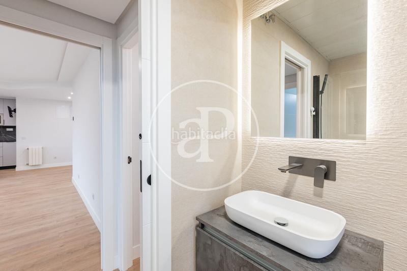 Foto fde9088b-9abf-4f3a-87d6-cd40ce2ed186. Location appartement avec chauffage parking piscine dans La Moraleja