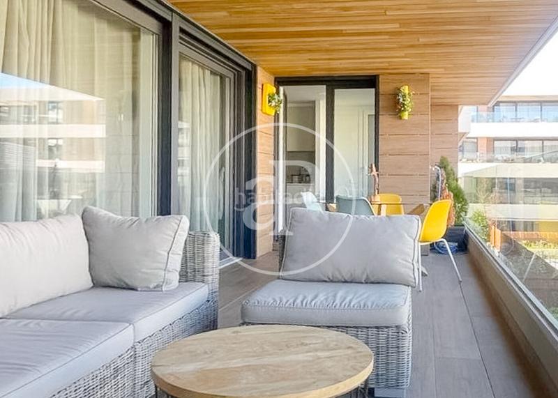 Foto b2ef6f80-cddc-4fdc-9328-455966889b74. Appartement avec chauffage parking piscine dans urbanización La Moraleja La Moraleja