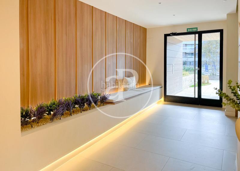 Foto f1ffe0d0-06e0-4b97-aa50-eba53b5c0958. Appartement avec chauffage parking piscine dans urbanización La Moraleja La Moraleja