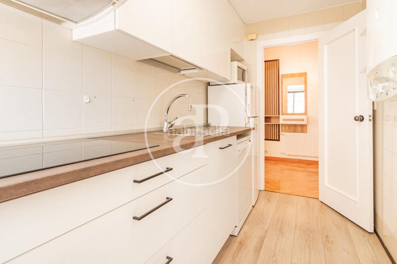 Foto f14beac4-cbba-41da-bd10-bd369c8075a5. Miete etagenwohnung mit heizung parking pool in Quintana Madrid