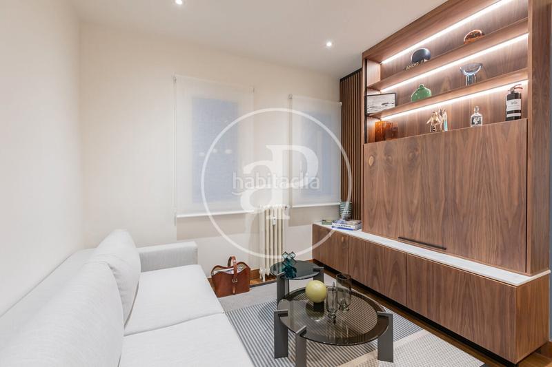 Foto 9ac2a1bb-8e14-409c-8387-498996128463. Miete etagenwohnung mit heizung in Recoletos Madrid