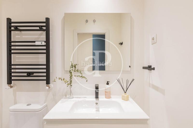 Foto e29d7190-01f2-43cd-a559-628132cb34f4. Miete etagenwohnung mit heizung in Recoletos Madrid