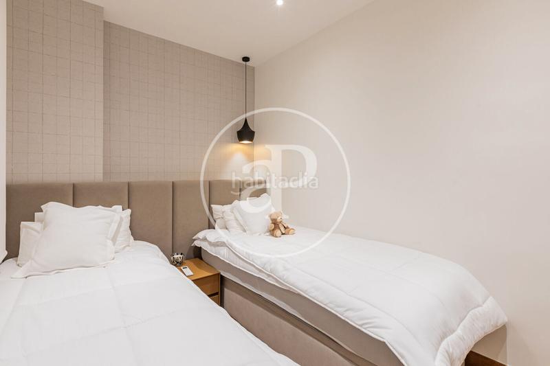 Foto 9942640d-fce3-4698-94ff-35758434f163. Rent flat with heating in Recoletos Madrid