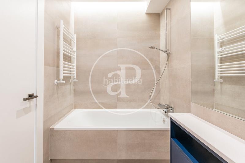 Foto ffcc79dd-7017-4fd0-bade-1b9986c0aea8. Location appartement avec chauffage parking dans El Viso Madrid