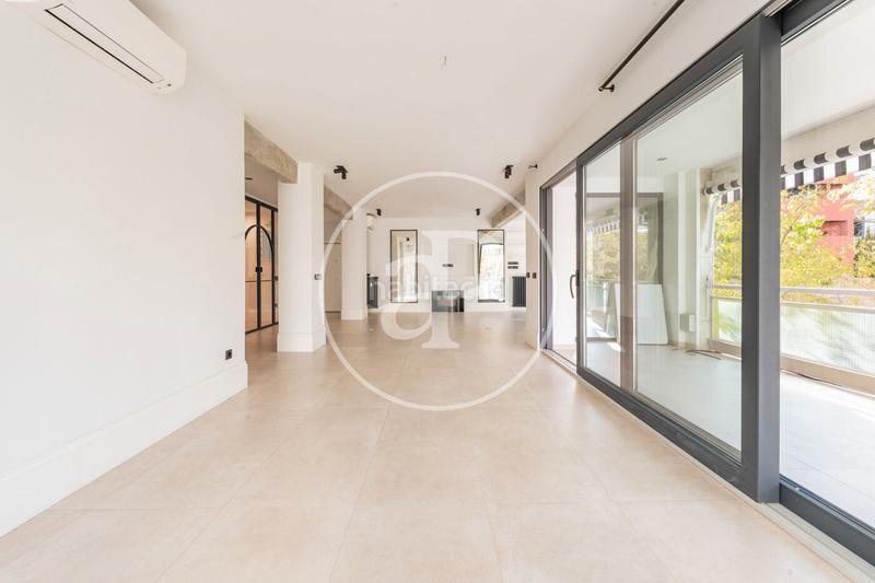 Foto 23a98c23-5224-4ee7-8375-44c34bad337f. Rent flat with heating parking in El Viso Madrid