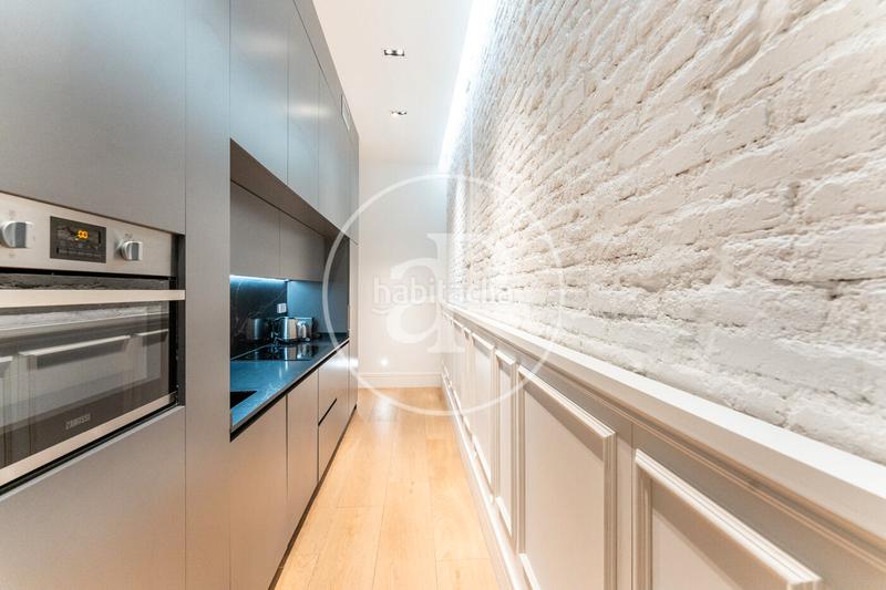 Foto f37c2cf7-0b27-45f3-a4f7-bd3ab18f0efb. Etagenwohnung mit heizung in Ríos Rosas-Nuevos Ministerios Madrid