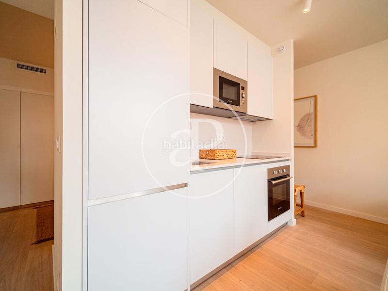 Foto 49fba6c8-6a88-46c2-bee7-97da1a4de7b6. Rent flat with heating in Berruguete Madrid