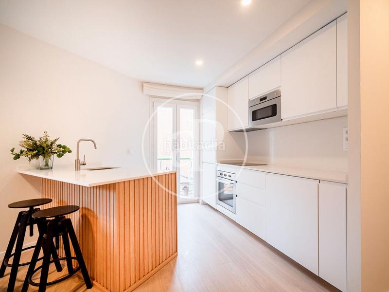 Foto 4664dfe2-02b2-4f11-96e5-2be84328797d. Lloguer pis amb calefacció a Valdeacederas Madrid