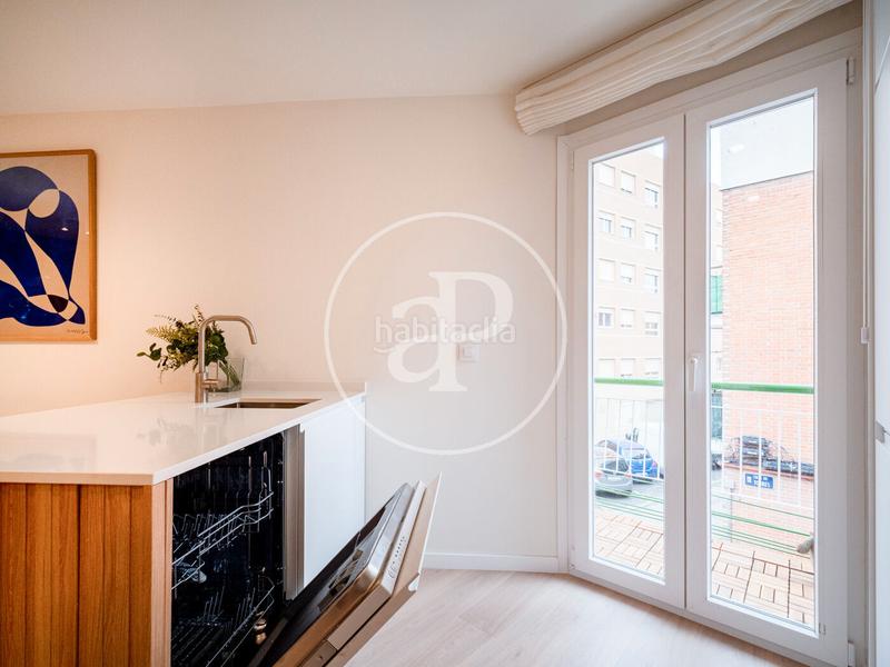 Foto 04079b77-5b36-48fb-8440-1faae613c42f. Location appartement avec chauffage dans Valdeacederas Madrid