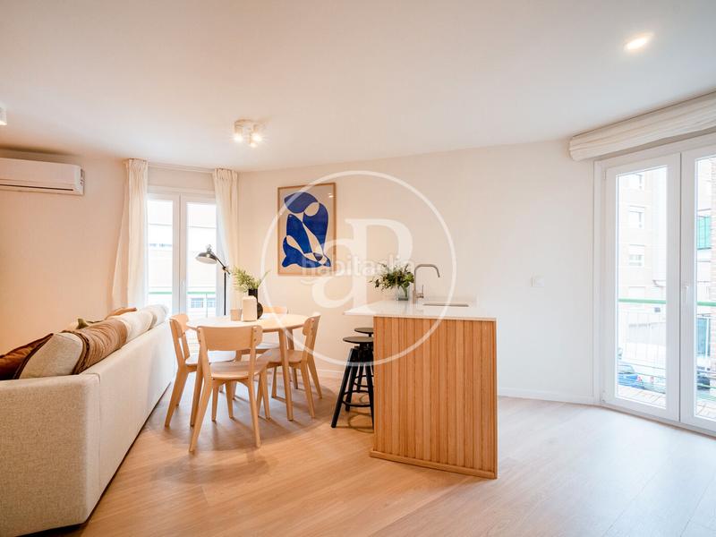Foto 40712579-7033-474b-9051-f76a7bb24e81. Rent flat with heating in Valdeacederas Madrid