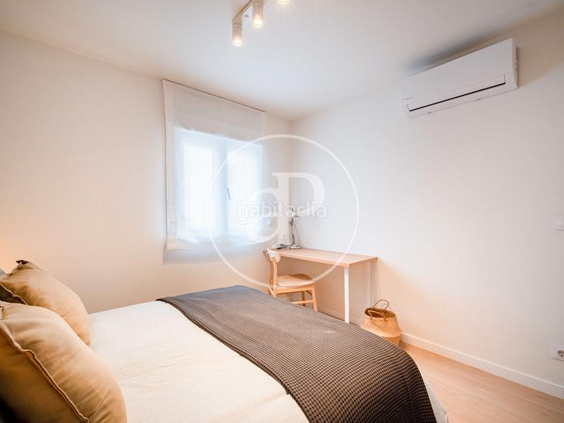 Foto 8157effc-26fe-44db-ba5c-a153defd6289. Rent flat with heating in Valdeacederas Madrid