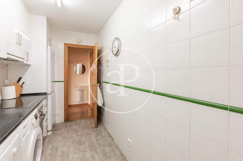 Foto 425a007e-4ff9-4ccd-b987-798824b48318. Rent flat with heating parking in Argüelles Madrid
