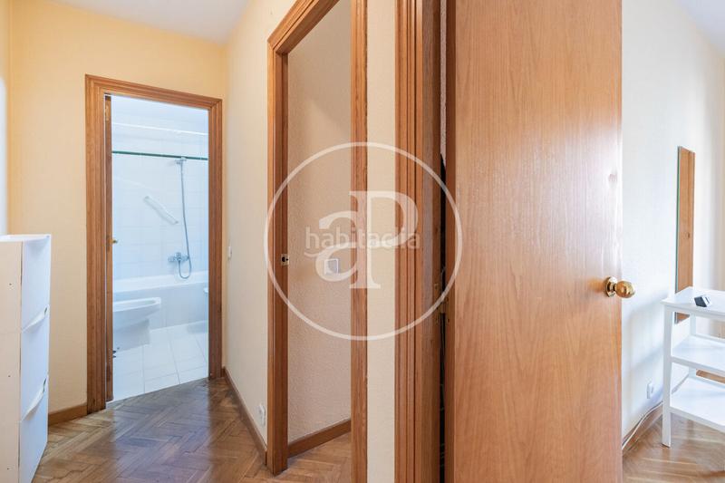 Foto 497cf45c-eeeb-436b-b08a-6b6f7737d86f. Rent flat with heating parking in Argüelles Madrid