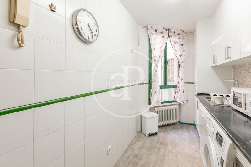 Foto e3e9af13-fd8a-461e-aaea-bdb9568dbe82. Rent flat with heating parking in Argüelles Madrid
